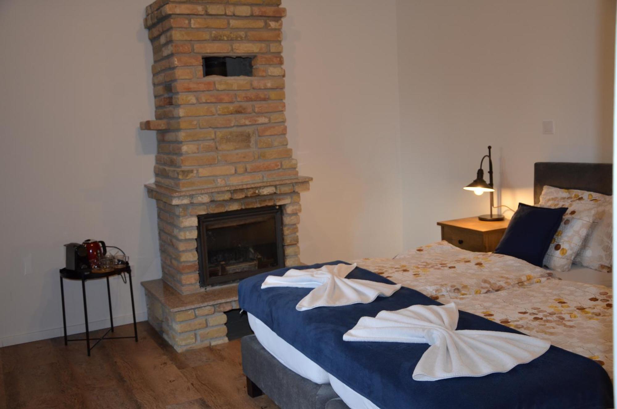Kerekerdo Vendeghaz Hotel Kisszékely Kültér fotó