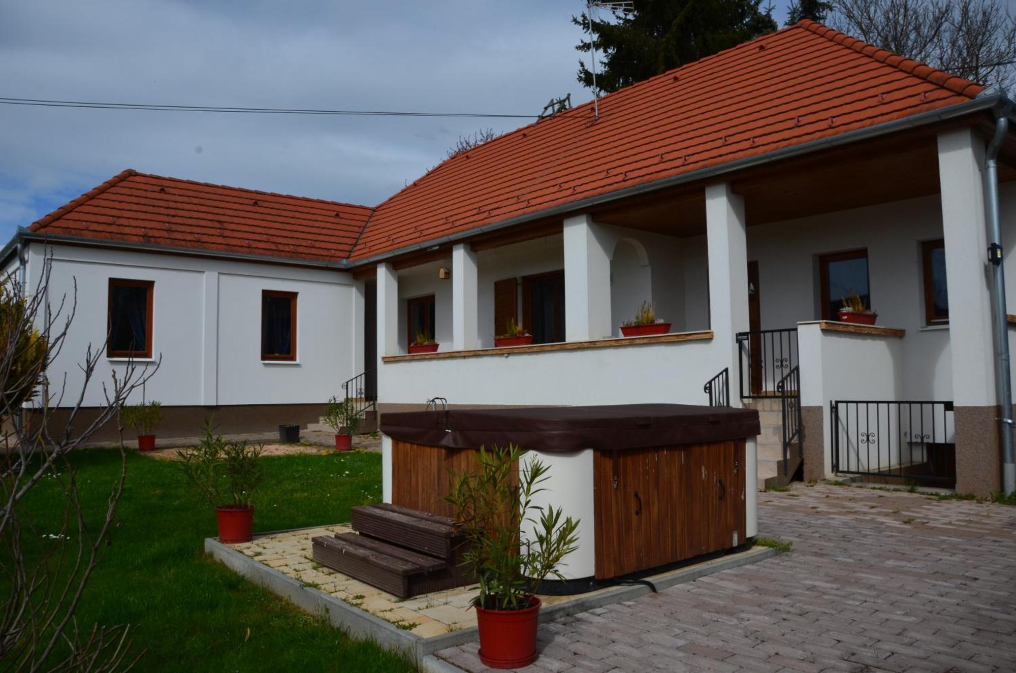 Kerekerdo Vendeghaz Hotel Kisszékely Kültér fotó